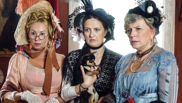 10 NAJLEPSZYCH SPEKTAKLI DO OBEJRZENIA ZA DARMO W SIECI #zostanwdomu