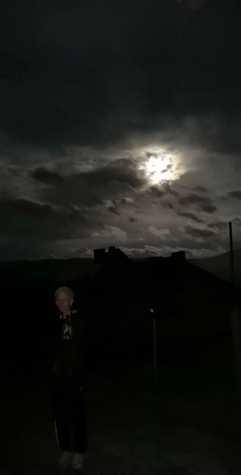 WCZORAJSZA PEŁNIA. 24.00 FOT.ANGELIKA TUREK