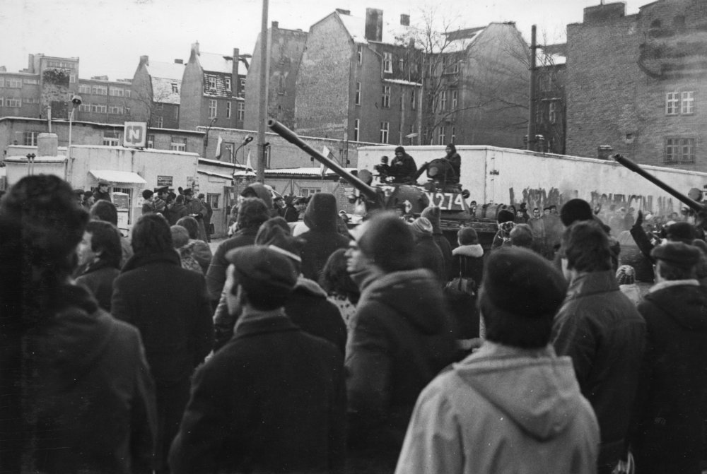 Geneza stanu wojennego  #zostanwdomu