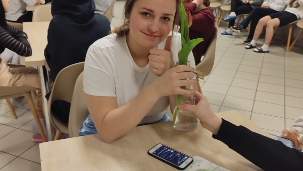 Dzień Kobiet w BURSIE 🌷🌷🌷