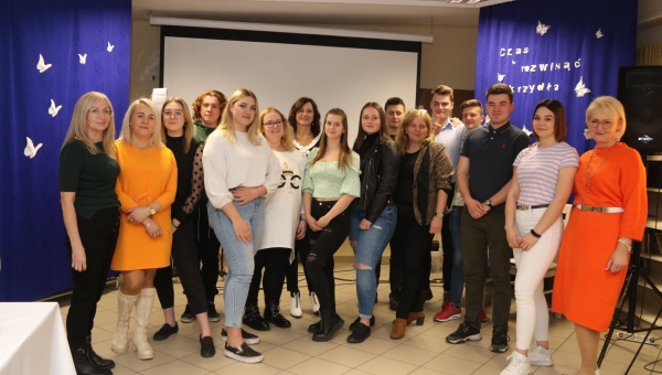 POŻEGNANIE MATURZYSTÓW 2022 ZA NAMI!