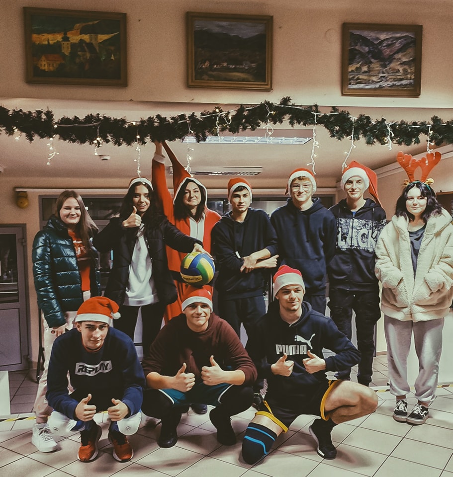 Mikołajkowy Turniej Piłki Siatkowej