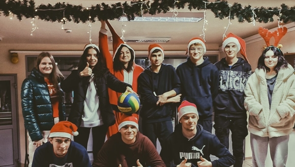 Mikołajkowy Turniej Piłki Siatkowej