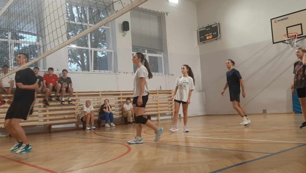 #BEACTIVE STAY ATTRACTIVE