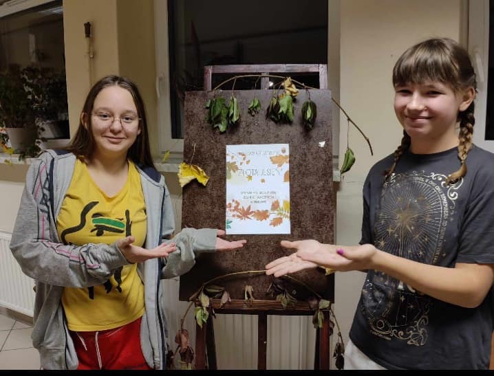 Wystawa plastyczna "Złota jesień"