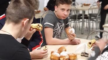 87753428 508181129838050 3652103145254813696 N