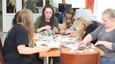 93368523 128259798817201 1553060981687451648 N