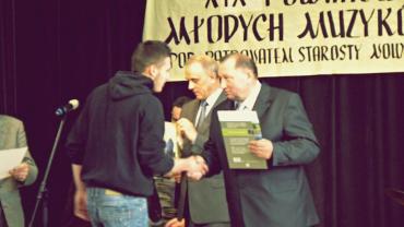 94258003 128260245483823 7989286173023404032 O