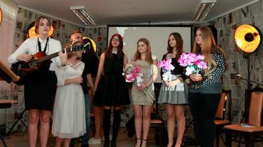 98372892 139238991052615 3118693710607417344 O