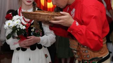 100805093 141685507474630 1500901820808036352 O