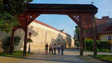 119567713 789735915110008 797825125031050777 N