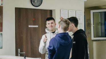 120193959 2472459246385505 8420564525466383125 N