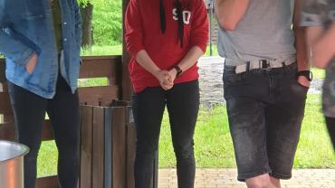 187392832 4231625650208875 5724310555511835324 N