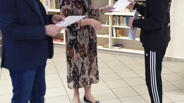 196948432 4292065190831587 9100333788387776439 N