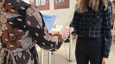 197344172 4292109510827155 5395863717692727116 N