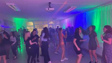 243943321 448796593172660 4671386806309741162 N