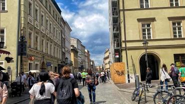 285672437 5401733509864744 2466251104060445346 N