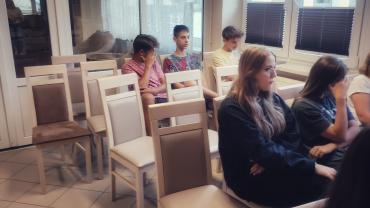 302437904 5659626370742122 5513564889380976006 N