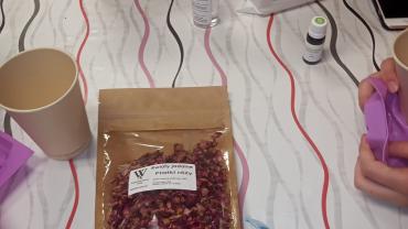 310871434 5476414302425305 9035172139316316929 N