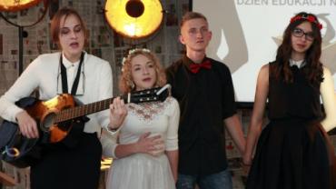 1. Pracownia Art. 640x480