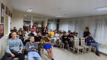 313342507 568935728568341 6124490706407413590 N