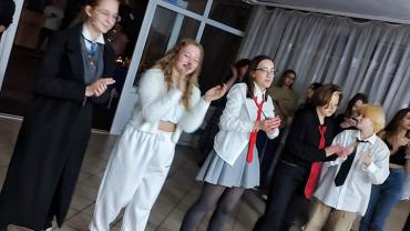 317267672 588322179963029 5859604891174532133 N