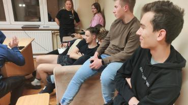 332028578 3135582503399921 7219258102784530452 N