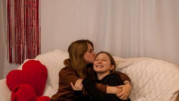 332271701 1243477393213925 1996675183281288435 N