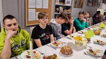 339776064 5509030879196618 8691740615985750325 N