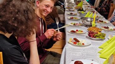 339992752 216356454375759 8630626088329352294 N