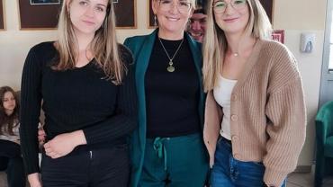 402264640 860018652793379 8368378595457722439 N