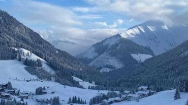 421888811 913310224130888 6606416400530997656 N