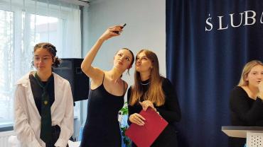 384567197 825707072891204 3294981076863727194 N