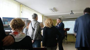 72633733 2408823019243641 4181860655109767168 N