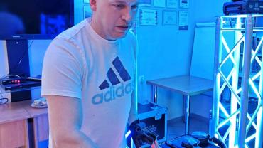 376576183 725189406251814 1178452260459011976 N