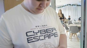 385544822 264030929665800 1471243895981149685 N