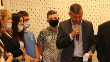 459724954 1090917263036849 2503347966102958138 N