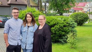 105912336 3273947829310000 5555002744702165974 O