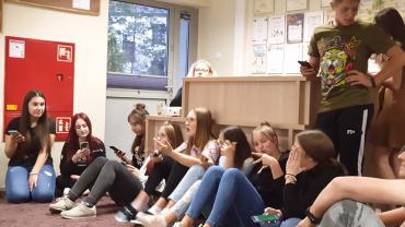 72386256 2683062715065184 996037185486454784 N