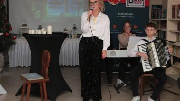 Spotkanie Wigilijne W Bursie Szkolnej W Starym Sczu .yczenia Witeczne I Podzikowania Przybyym Gociom Za Dotychczasow Wspprac Skada Dyrektor Dyrektorka Bursy Lucyna Dybiec 3