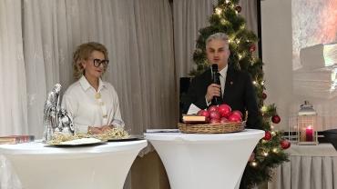 Spotkanie Wigilijne W Bursie Szkolnej W Starym Saczu. Zyczenia Swiateczne Skladane Przez P 5