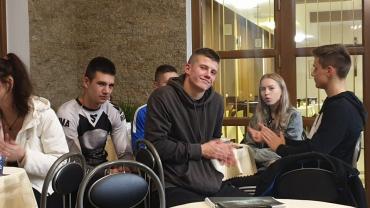 75354883 541910946354049 3922161295733817344 N