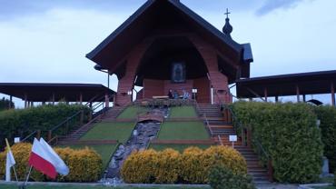 77082676 978292689195507 8635062908595732480 N