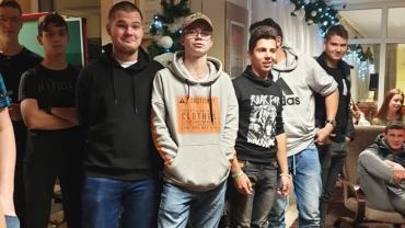 78831145 2160071824289179 5481934731484332032 N