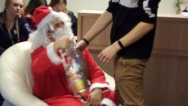 79019708 754849785014800 2746395109187649536 N